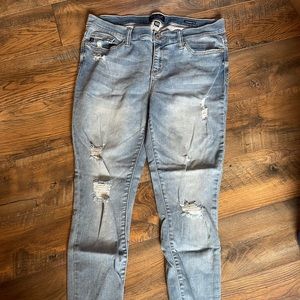 Size 15/32 Judy Blue Jeans
